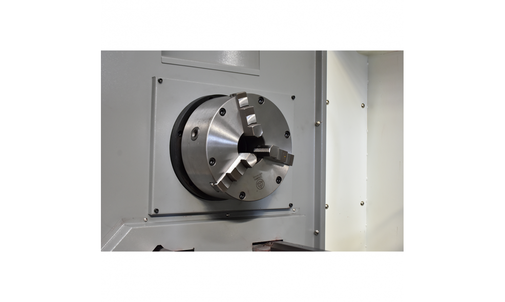 Токарный станок с ЧПУ с горизонтальной станиной BORUI CNC CK6150