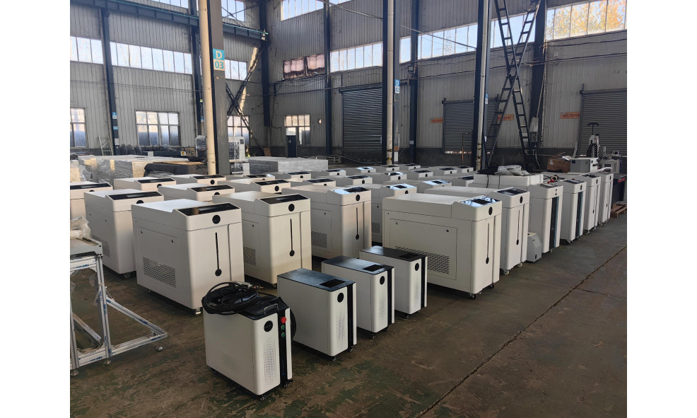 Ручной аппарат лазерной сварки GOLD MARK GM-1500WFA