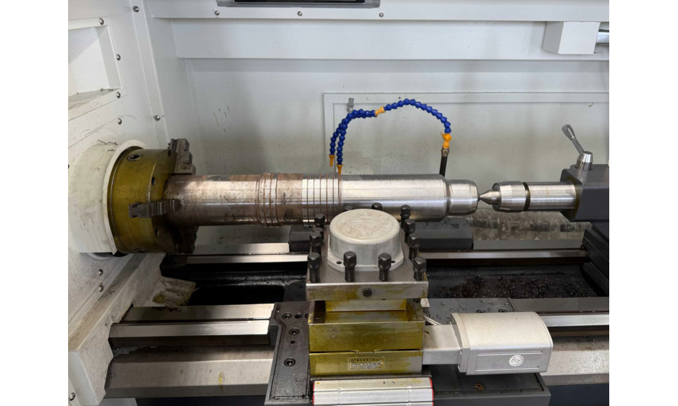 Высокоточный токарный станок с ЧПУ с горизонтальной станиной HONGDA CNC CK0640A High precision