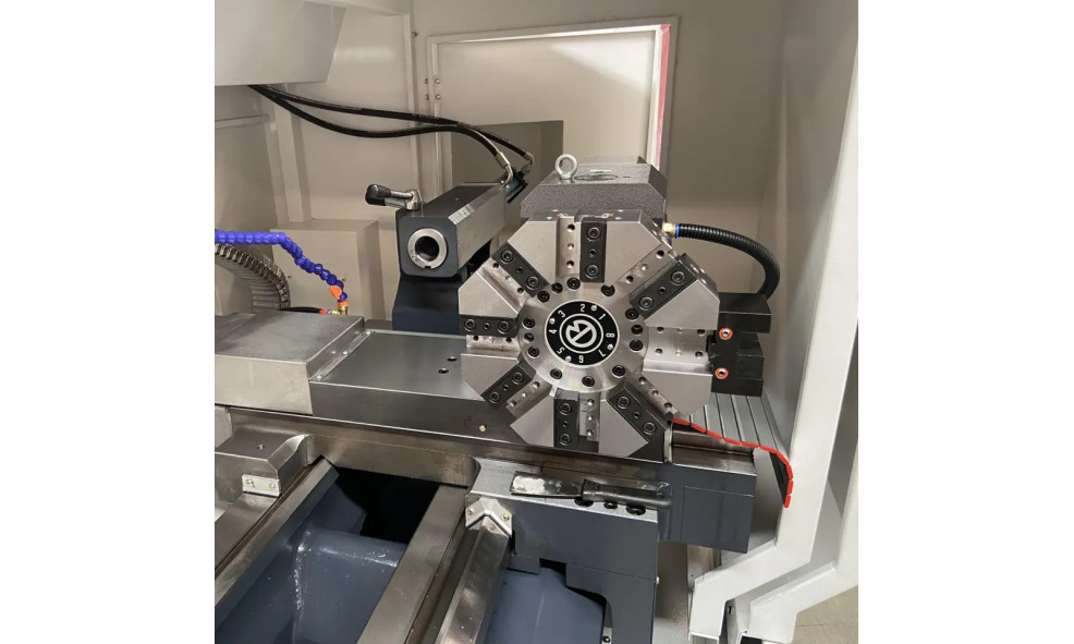 Токарный станок с ЧПУ с горизонтальной станиной HONGDA CNC CK6180
