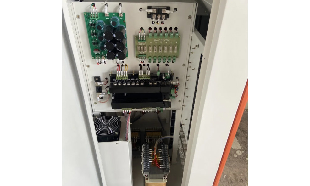 Электроэрозионный проволочно-вырезной станок HONGDA CNC DK7755