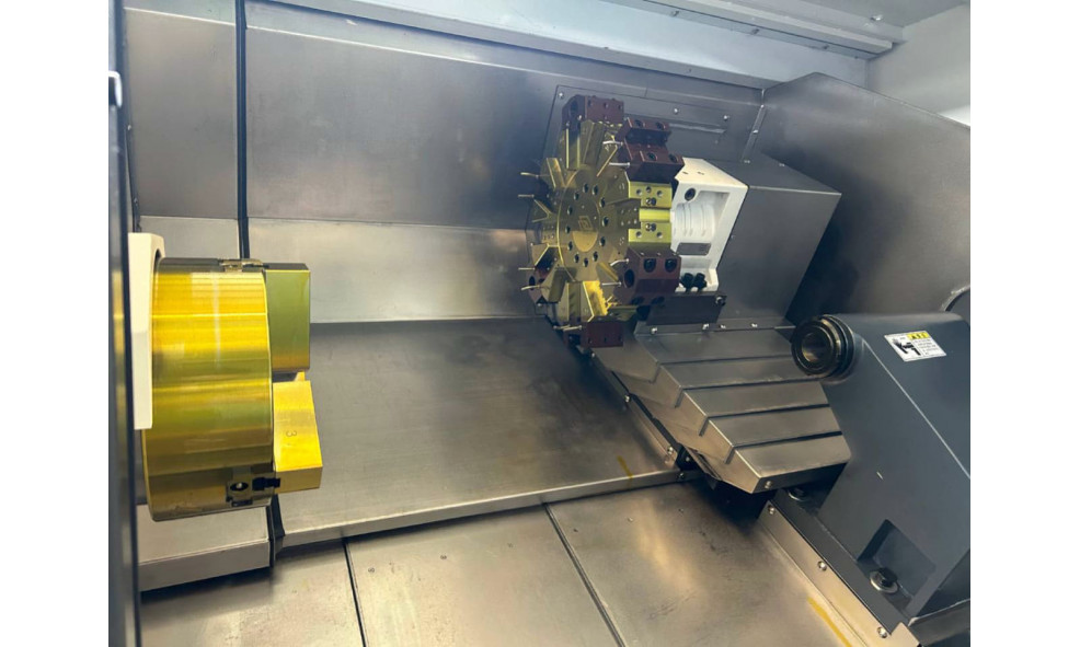 Токарно-фрезерный обрабатывающий центр с ЧПУ HONGDA CNC TCK85