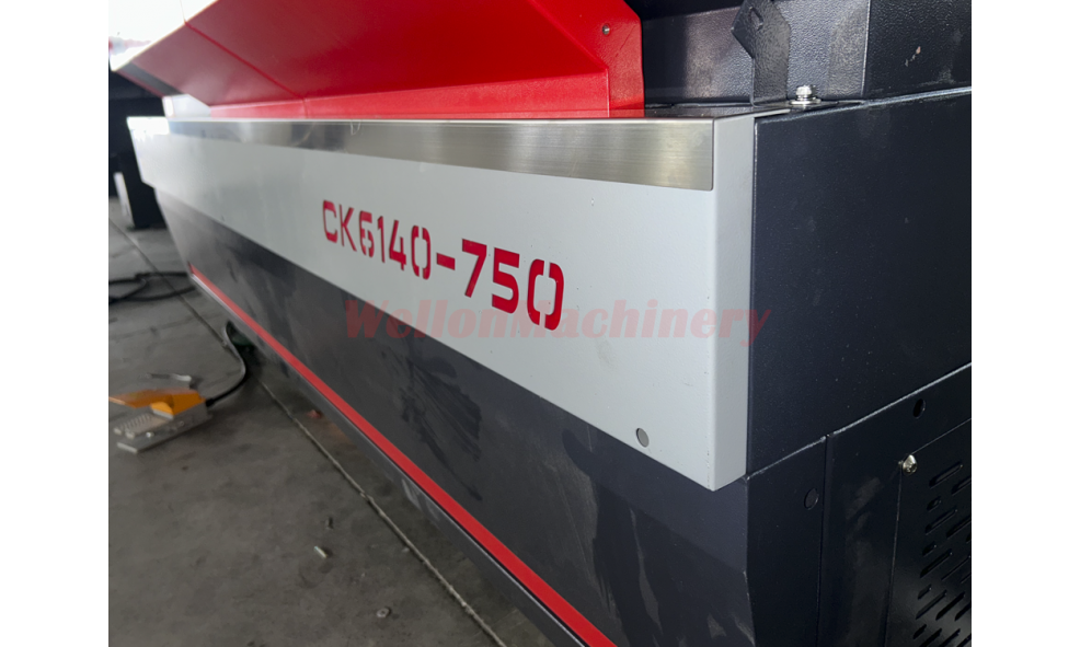 Токарный станок с ЧПУ с горизонтальной станиной WELLON CK6140
