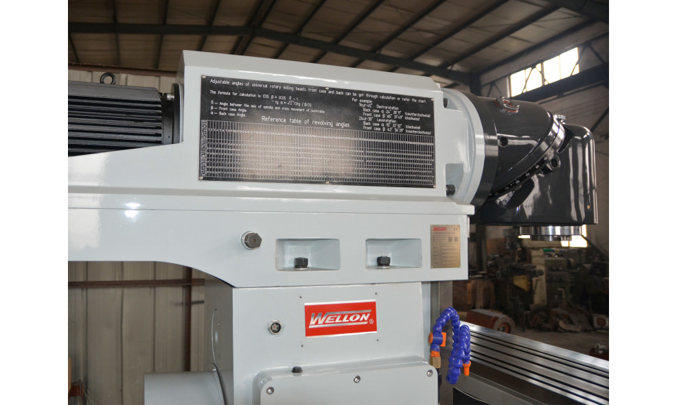 Универсальный фрезерный станок WELLON UM1480