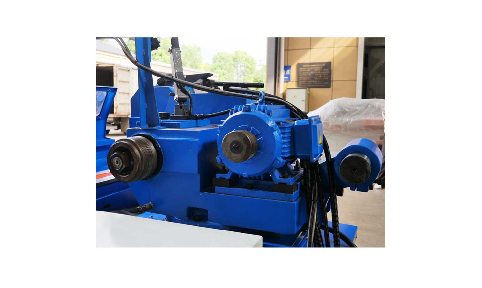 Универсальный круглошлифовальный станок WMT CNC M1420H/F×500