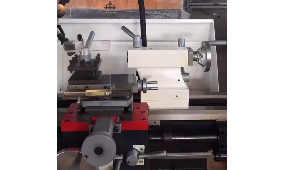 Токарно-фрезерно-сверлильный станок WMT CNC MPV300