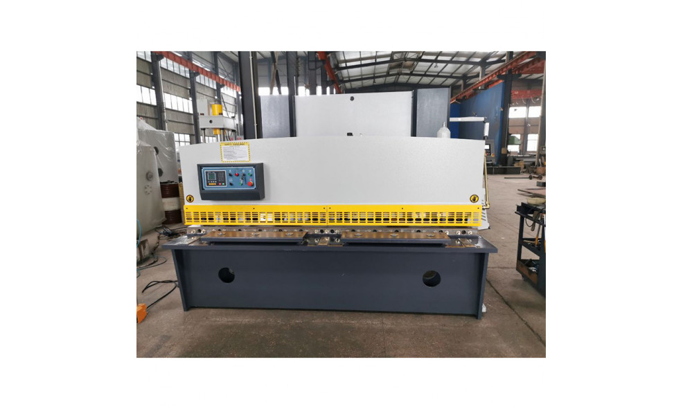 Гильотинные ножницы с качающейся балкой с ЧПУ WMT CNC QC12K-4x2500