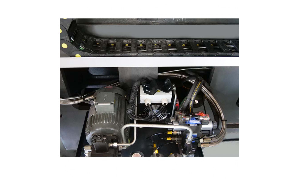 Токарный станок с ЧПУ с наклонной станиной и приводным инструментом WMT CNC TX600