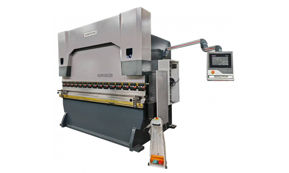 Гидравлический листогибочный пресс с ЧПУ WMT CNC WC67K-300/3200