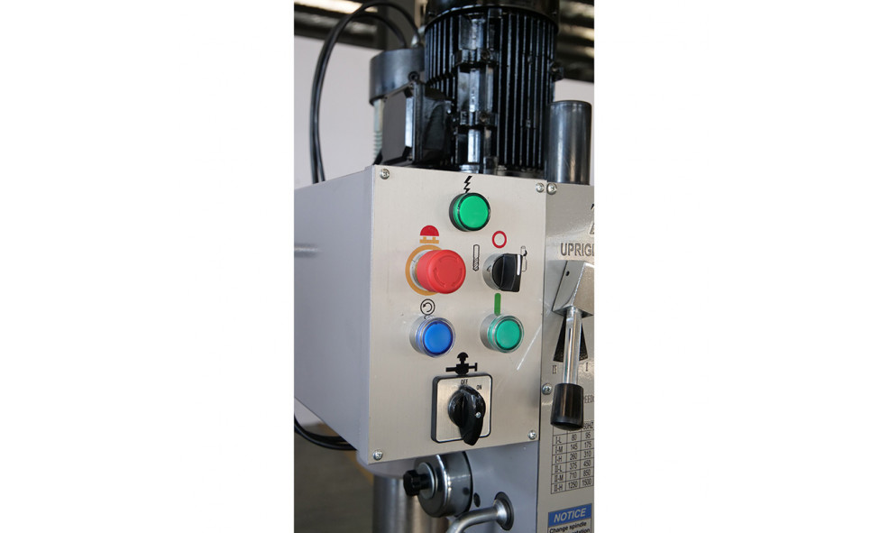 Вертикально-сверлильный станок WMT CNC Z5045C