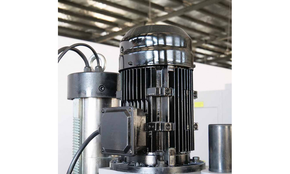 Вертикально-сверлильный станок WMT CNC Z5045C