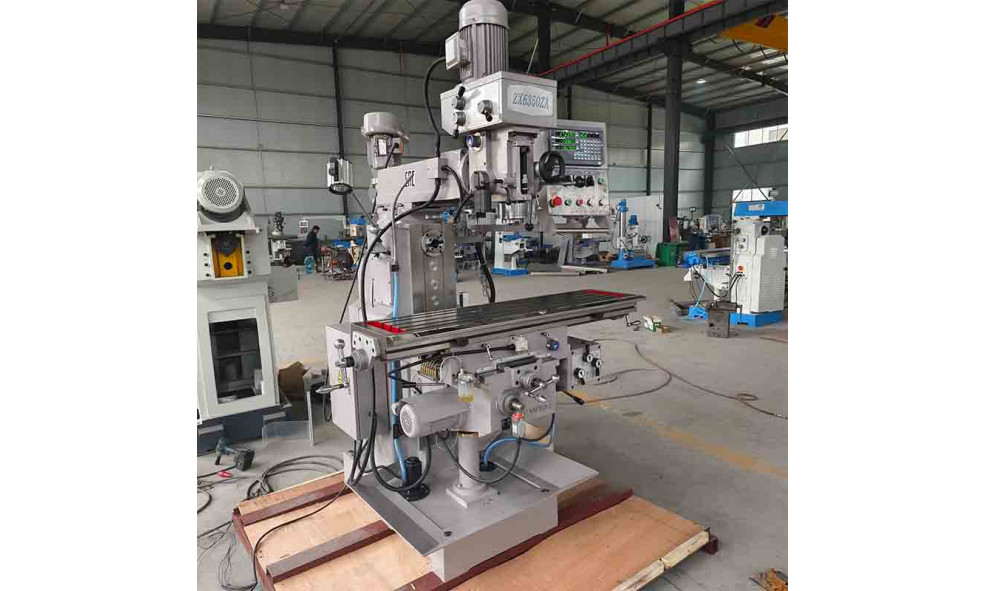 Широкоуниверсальный фрезерный станок WMT CNC ZX6350ZA