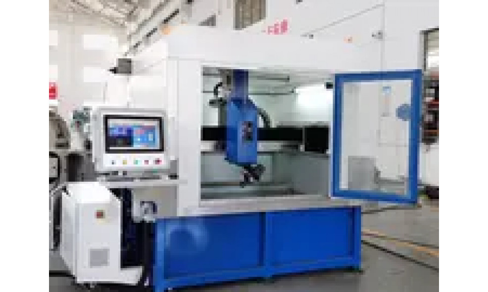 Установка гидроабразивной резки с ЧПУ закрытого типа YC WATERJET S1010